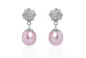 Preview: Eleganter Perlenohrstecker lavendel tropfen 8-8.5 mm, Zirkonia, Sicherheitsverschluss 925er Silber, Gaura Pearls, Estland Preview: Eleganter Perlenohrstecker lavendel tropfen 8-8.5 mm, Zirkonia, Sicherheitsverschluss 925er Silber, Gaura Pearls, Estland